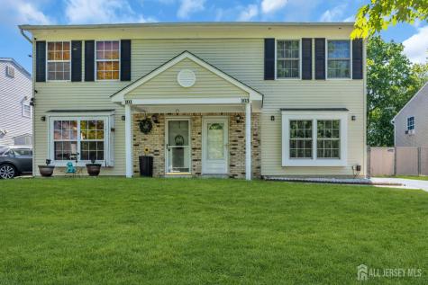 103 Brewster Circle Old Bridge NJ 08857