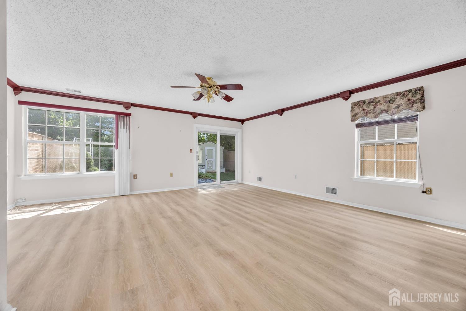 103 Brewster Circle Old Bridge NJ 08857