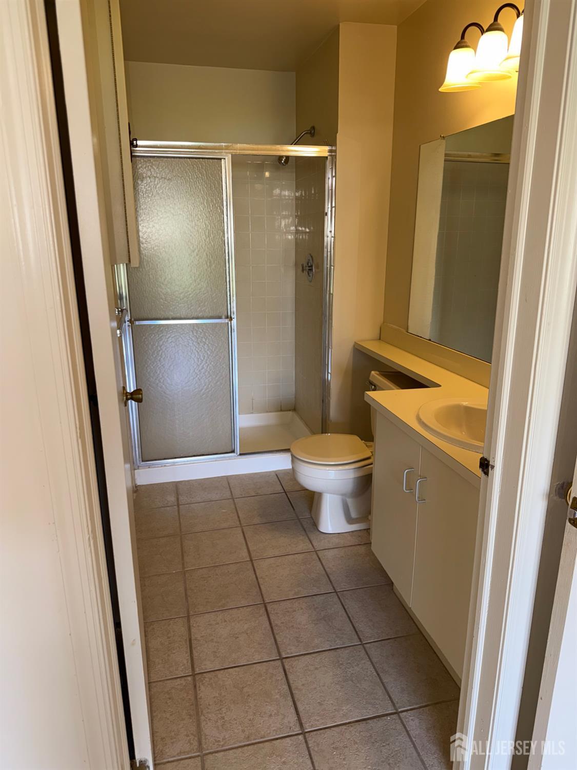 380 Lancaster Court Piscataway NJ 08854