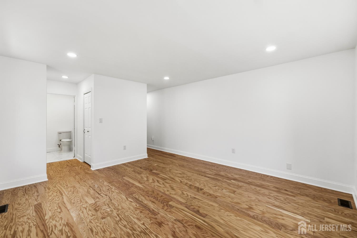 9 Melborn Drive Monroe NJ 08831
