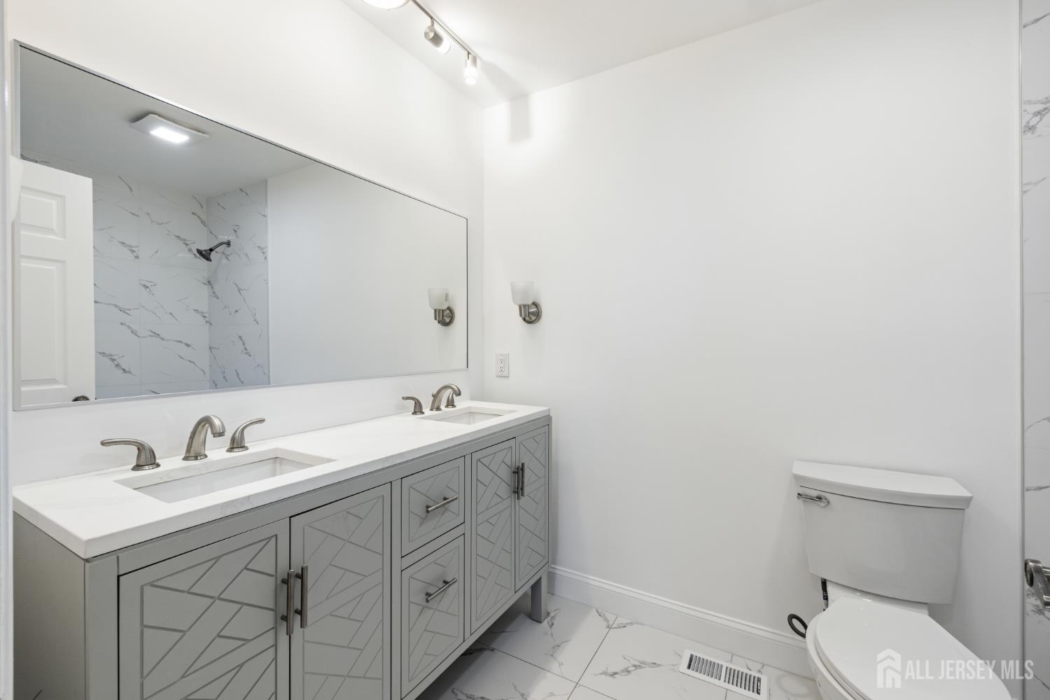 9 Melborn Drive Monroe NJ 08831