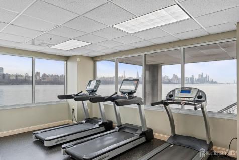 344 The Promenade Edgewater NJ 07020