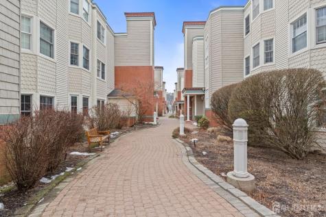 344 The Promenade Edgewater NJ 07020