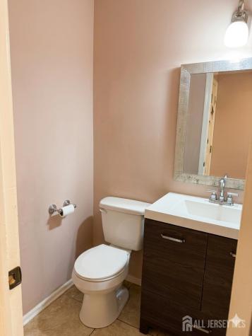 390 Mcdowell Drive East Brunswick NJ 08816