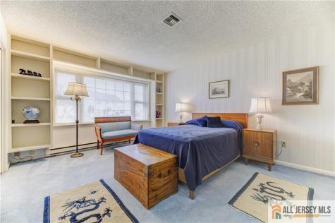 0-321A Sharon Way Monroe NJ 08831