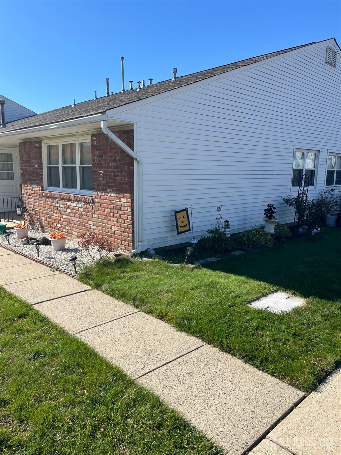 2 Galewood Drive Old Bridge NJ 07747