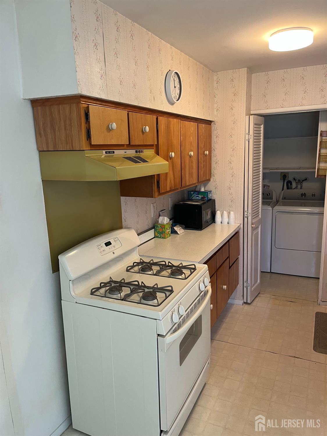 2 Galewood Drive Old Bridge NJ 07747