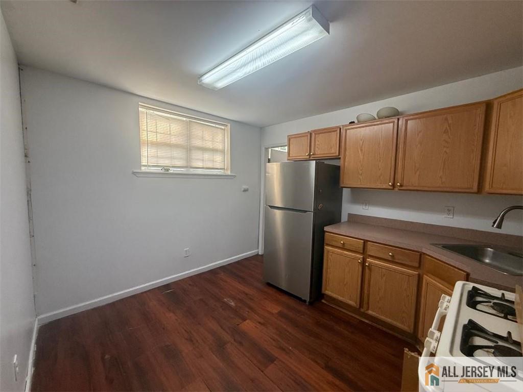 403 College Drive Edison NJ 08817