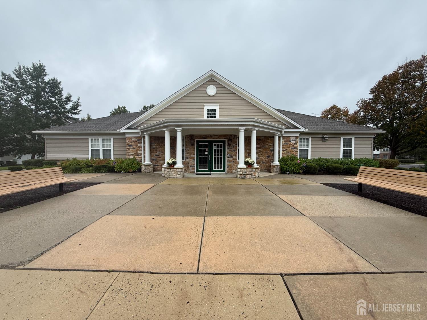 431 Mowat Circle Hamilton NJ 08690