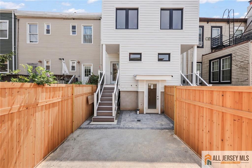291 New York Avenue Jersey City NJ 07307