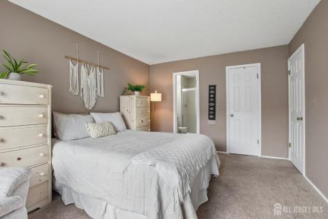 38 Edward Drive Franklin NJ 08823