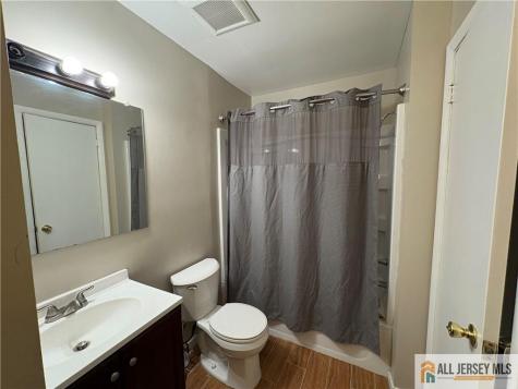 904 Gregorys Way Voorhees NJ 08043