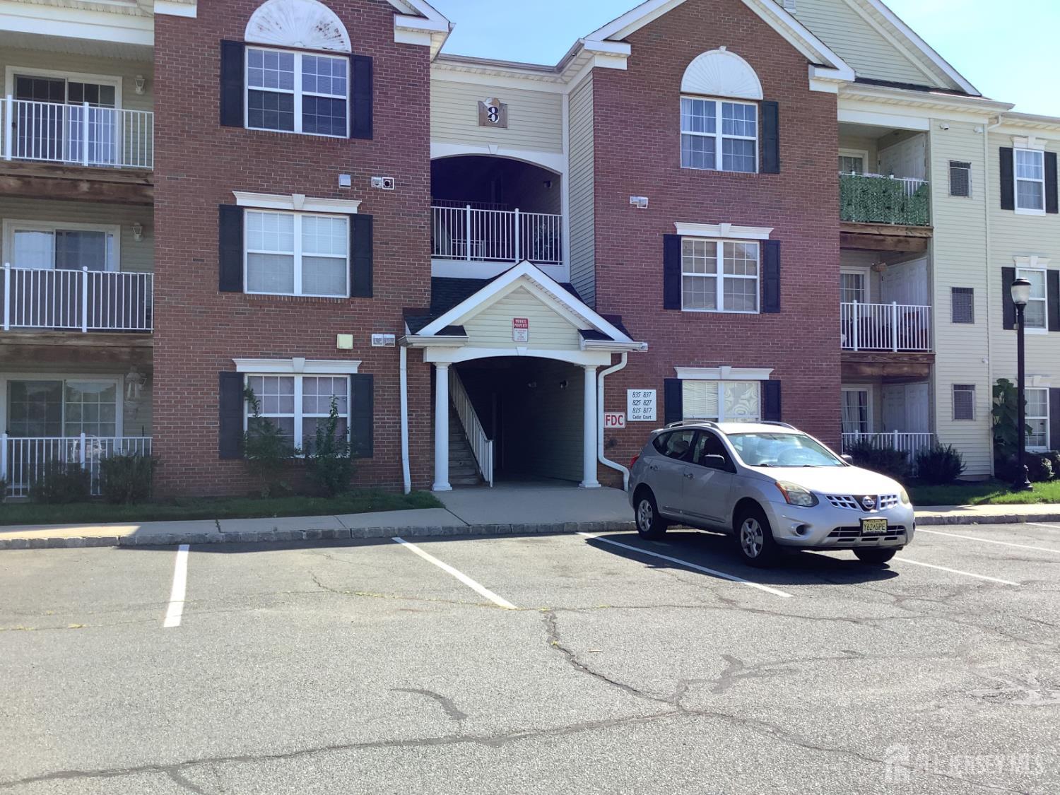 835 Cedar Court New Brunswick NJ 08901