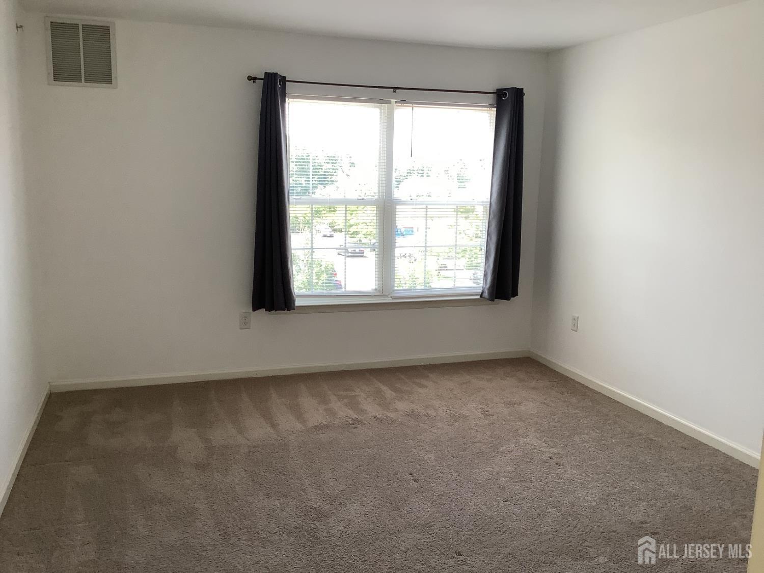 835 Cedar Court New Brunswick NJ 08901