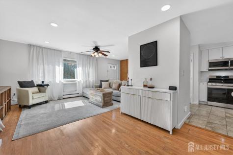 810 Cricket Lane Woodbridge Proper NJ 07095