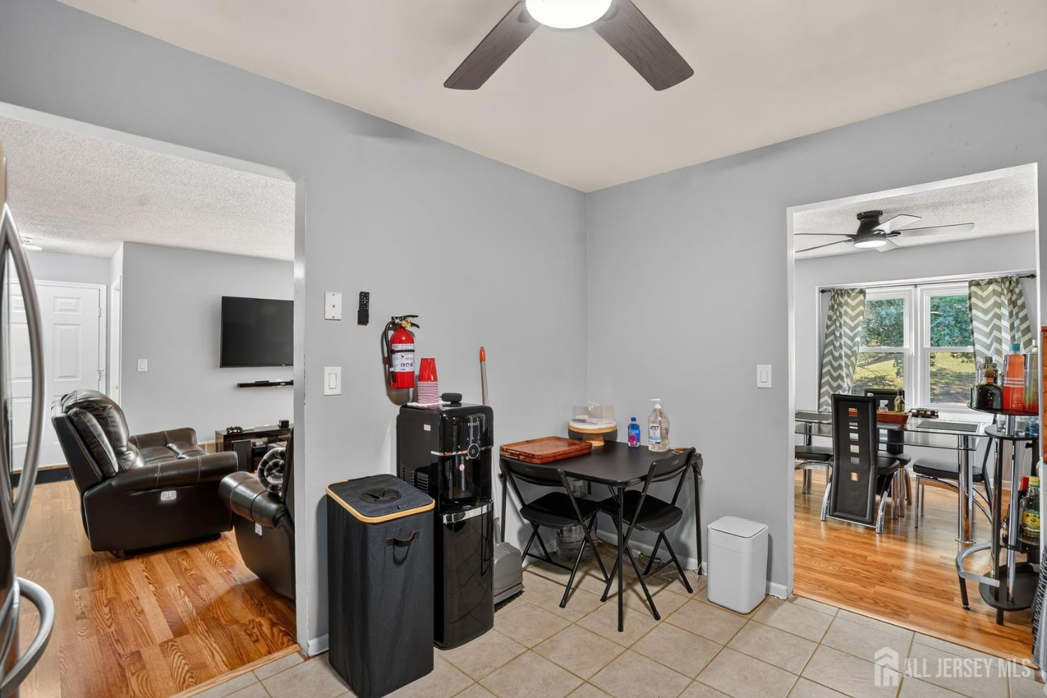 51 Woodmere Drive Sayreville NJ 08859