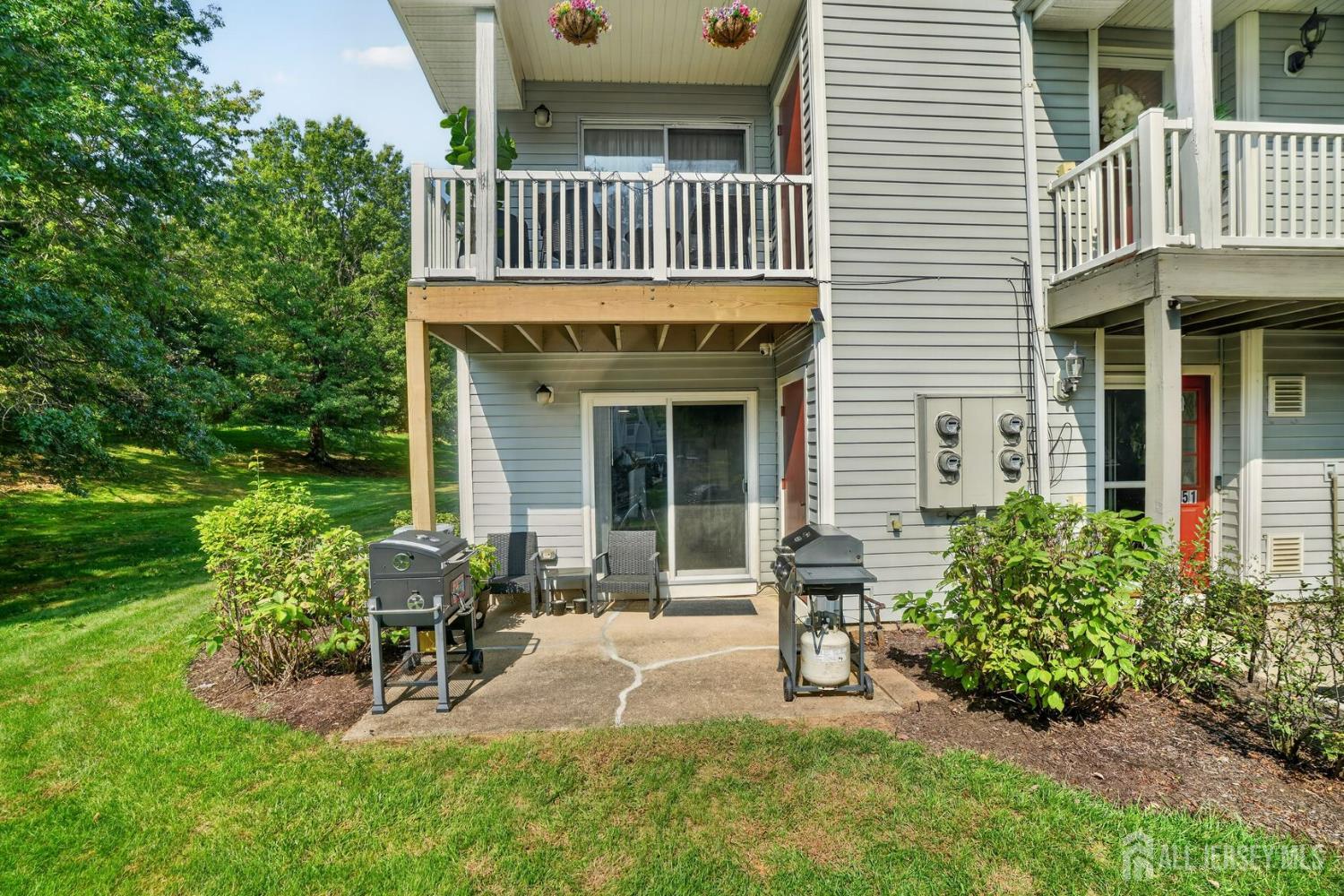 51 Woodmere Drive Sayreville NJ 08859
