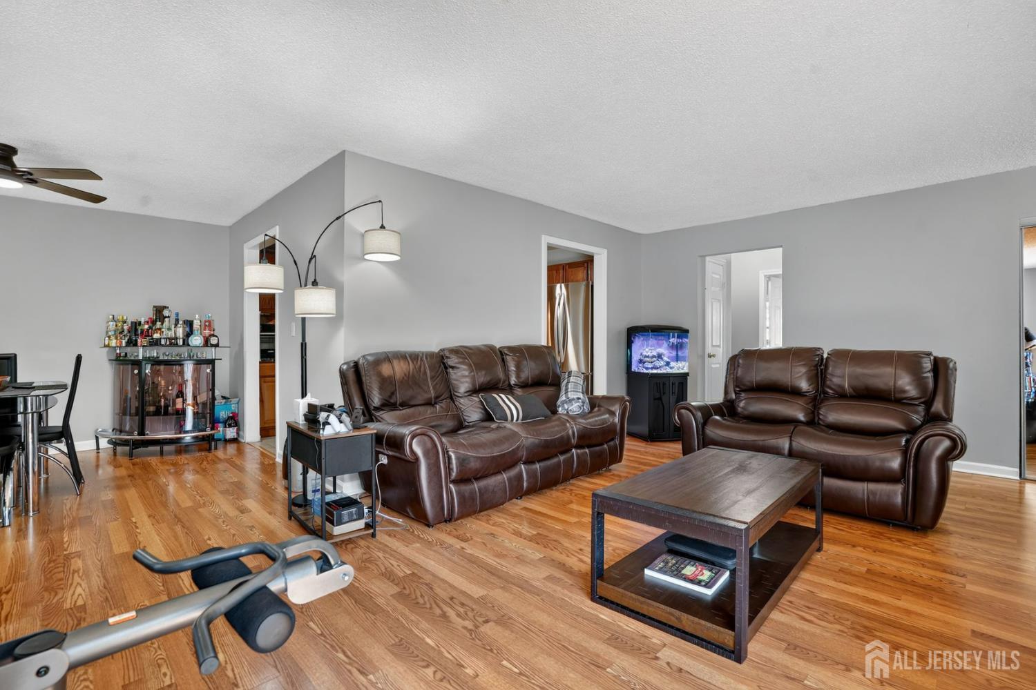 51 Woodmere Drive Sayreville NJ 08859
