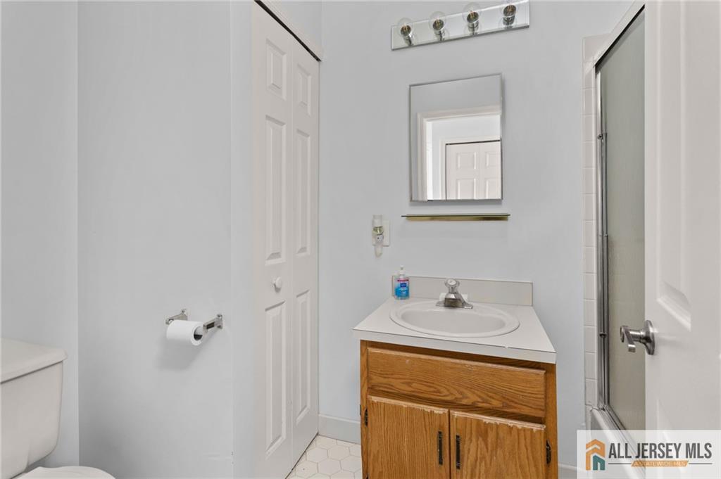 23 James Buchanan Drive Monroe NJ 08831