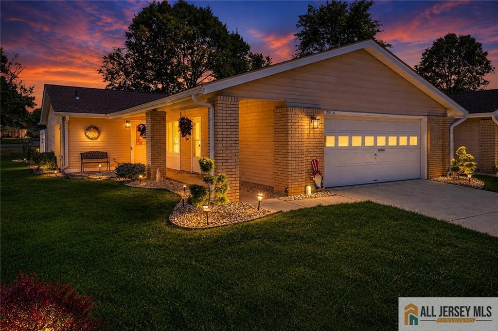 297 Yardley Drive Monroe NJ 08831