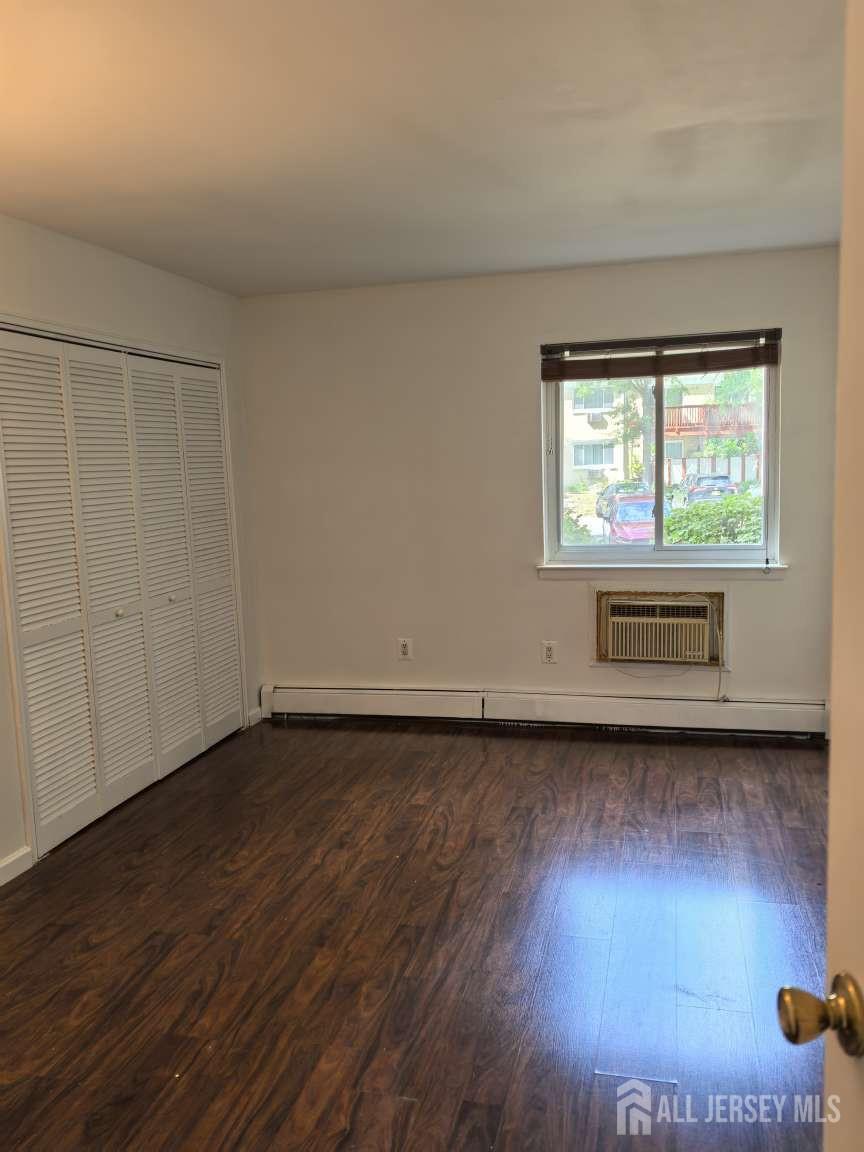22 Lake Avenue East Brunswick NJ 08816