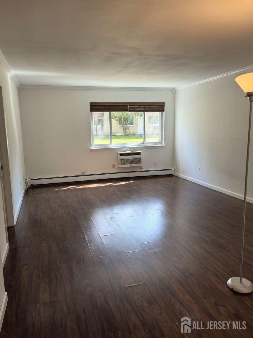 22 Lake Avenue East Brunswick NJ 08816
