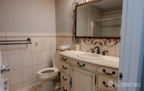 200 Sierra Court Middlesex NJ 07095