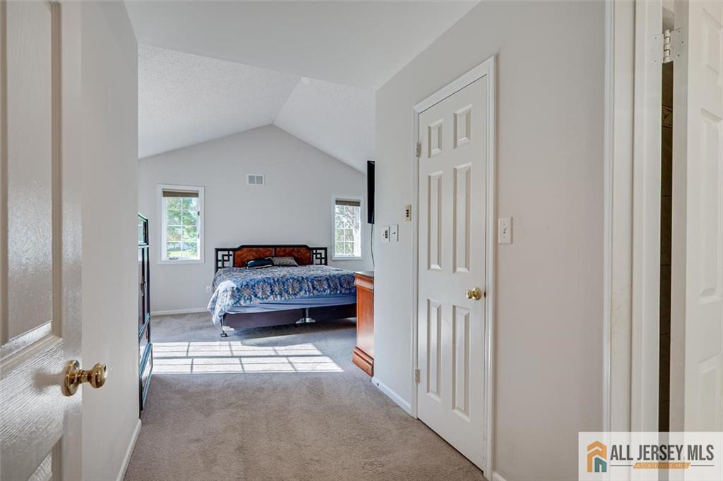 64 Winthrop Road Monroe NJ 08831
