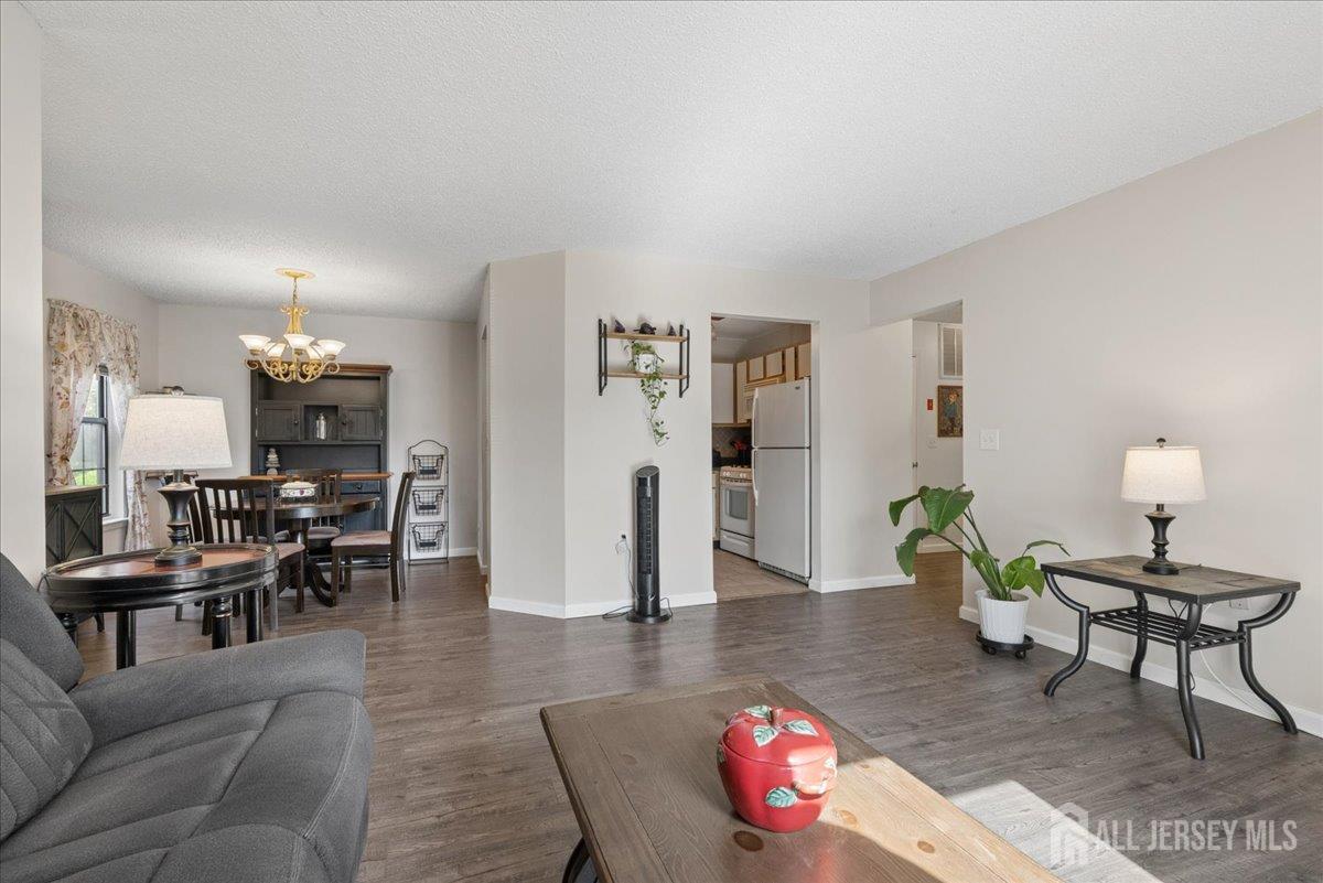 506 Violet Lane Jackson NJ 08527