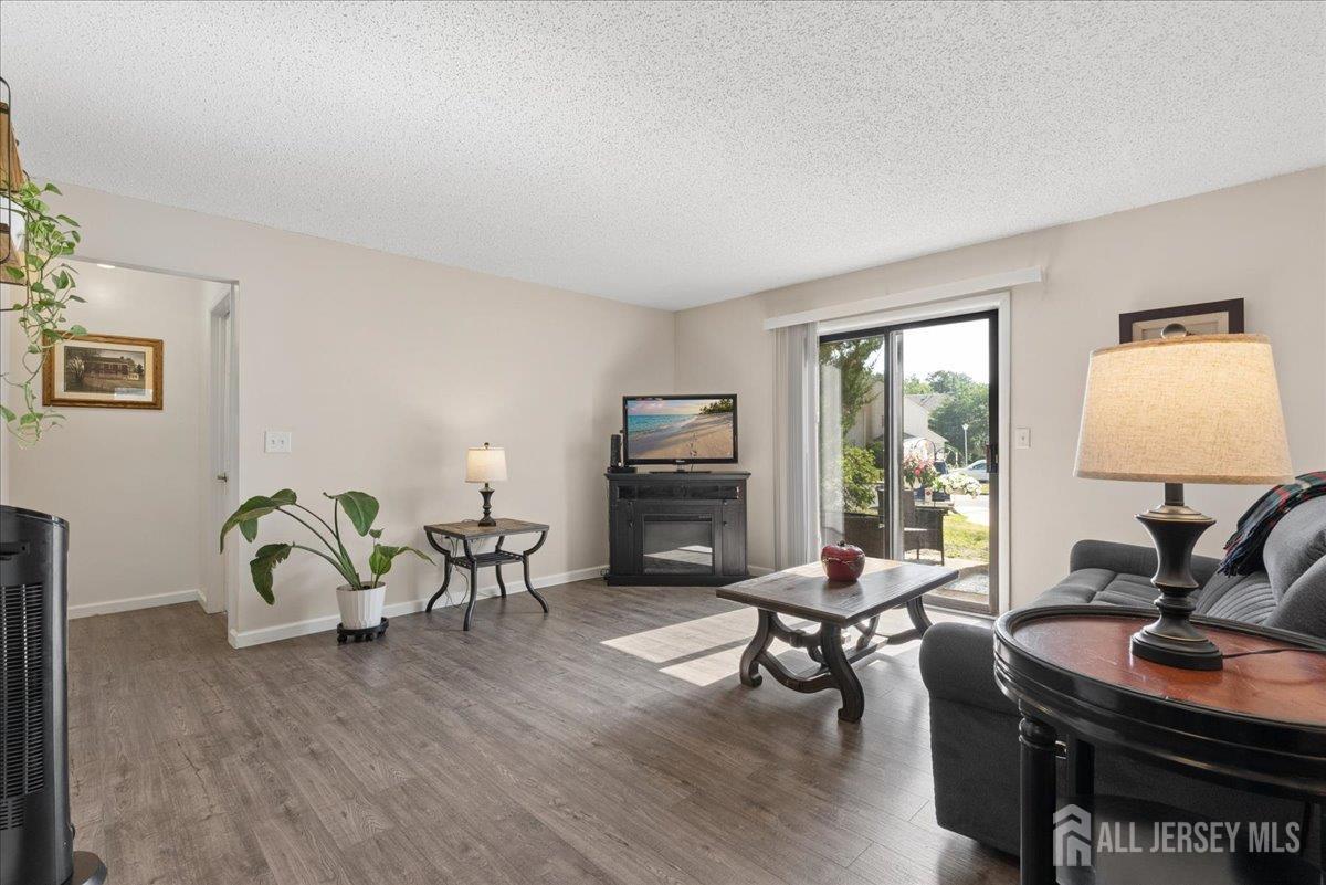 506 Violet Lane Jackson NJ 08527