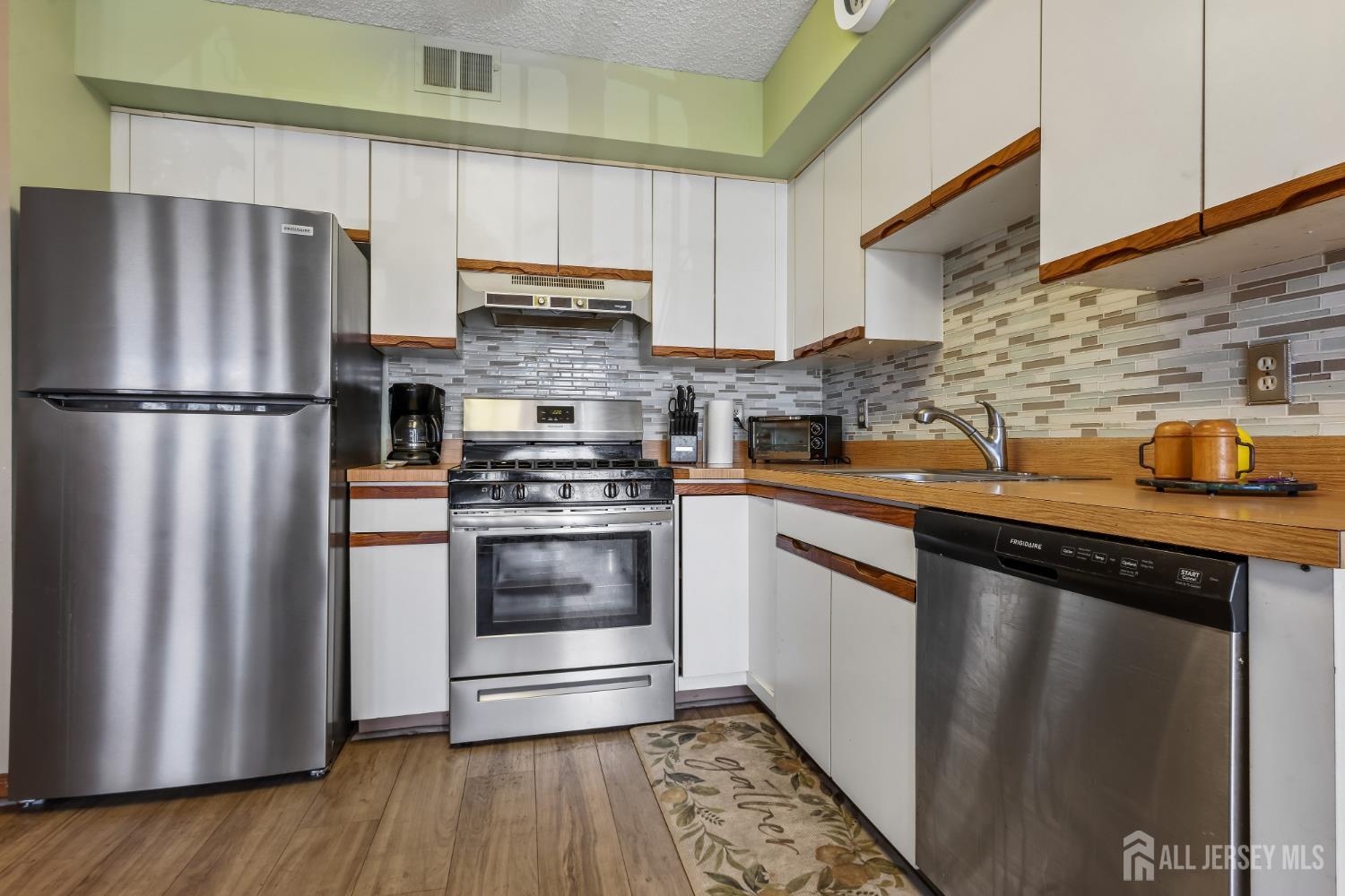 1418 Boulevard Seaside Heights NJ 08751