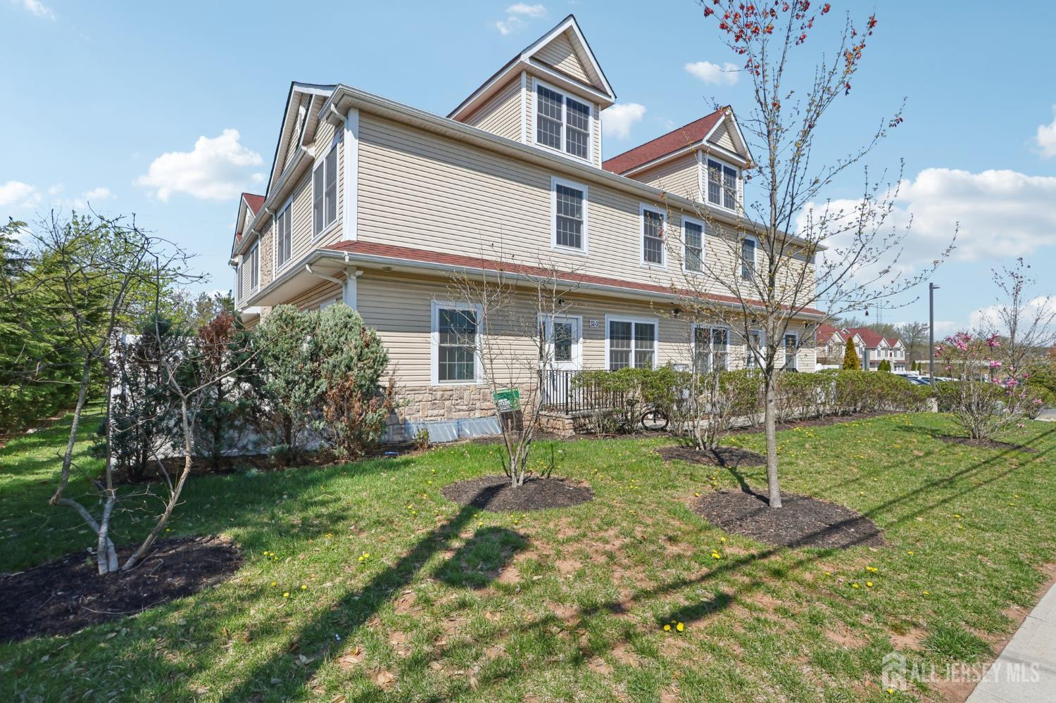 32 Cinder Road Edison NJ 08820