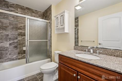 32 Cinder Road Edison NJ 08820