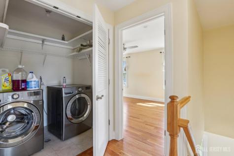 32 Cinder Road Edison NJ 08820