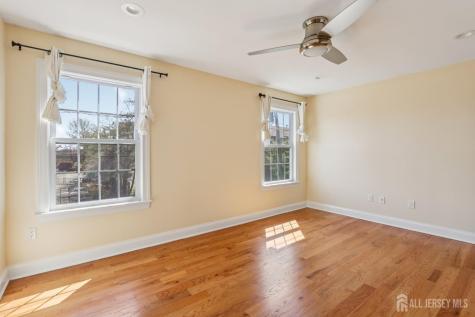 32 Cinder Road Edison NJ 08820