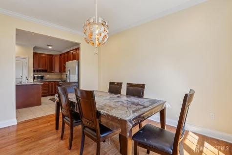 32 Cinder Road Edison NJ 08820