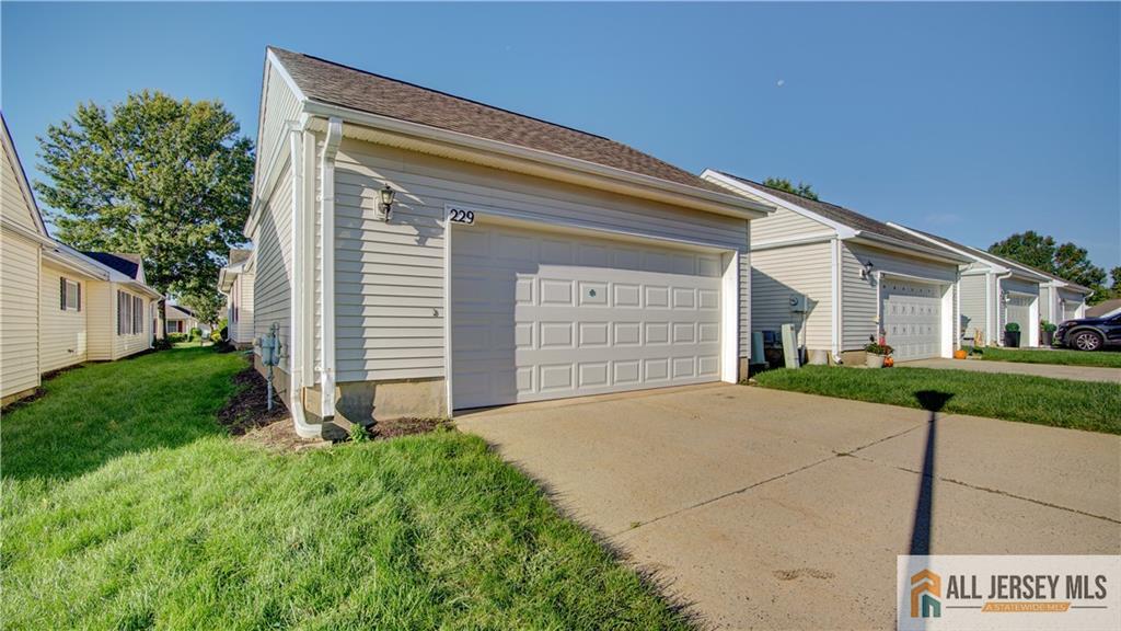 229 N Pondview Boulevard Monroe NJ 08831