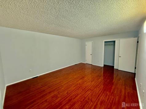 1404 Edison Glen Terrace Edison NJ 08837
