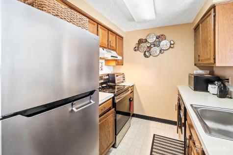 9207 Tamarron Drive Plainsboro NJ 08536