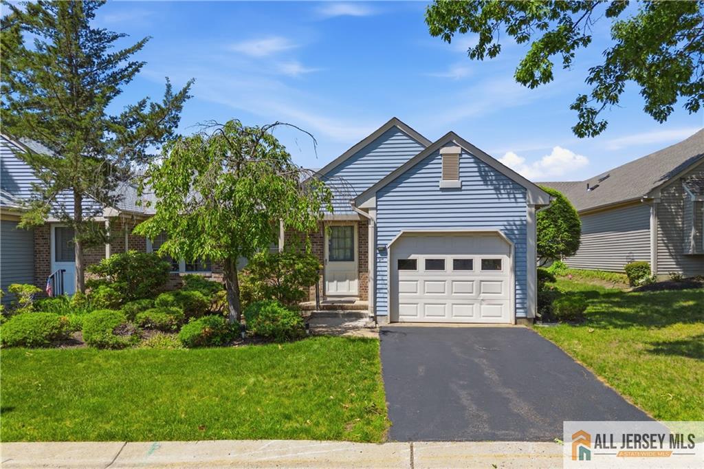 9 Patrick Henry A Court Monroe NJ 08831