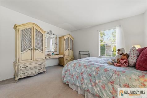 9 Patrick Henry A Court Monroe NJ 08831