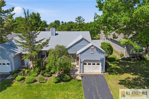 9 Patrick Henry A Court Monroe NJ 08831