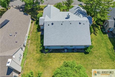 9 Patrick Henry A Court Monroe NJ 08831
