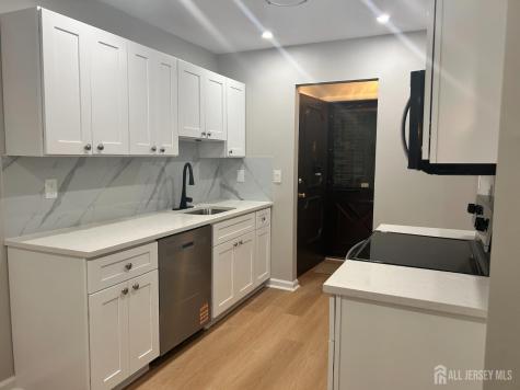 140 Amberly Drive Manalapan NJ 07726