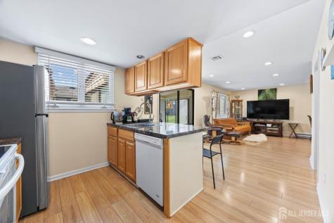 133-B Balsam Plaza Monroe NJ 08831