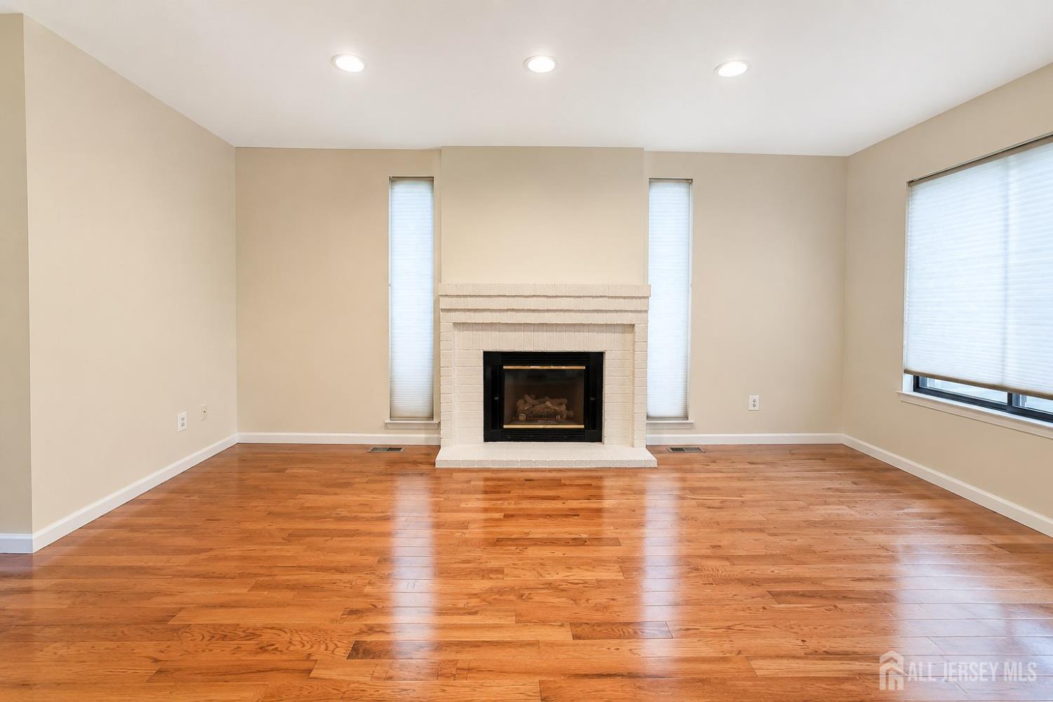 614 Sayre Drive Plainsboro NJ 08540