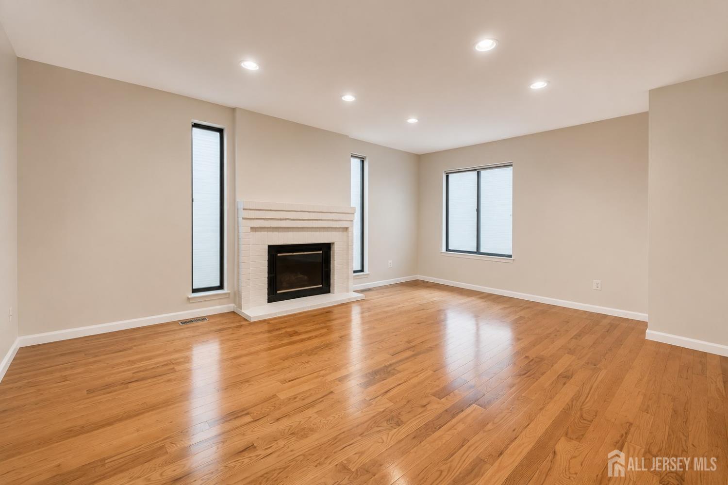 614 Sayre Drive Plainsboro NJ 08540