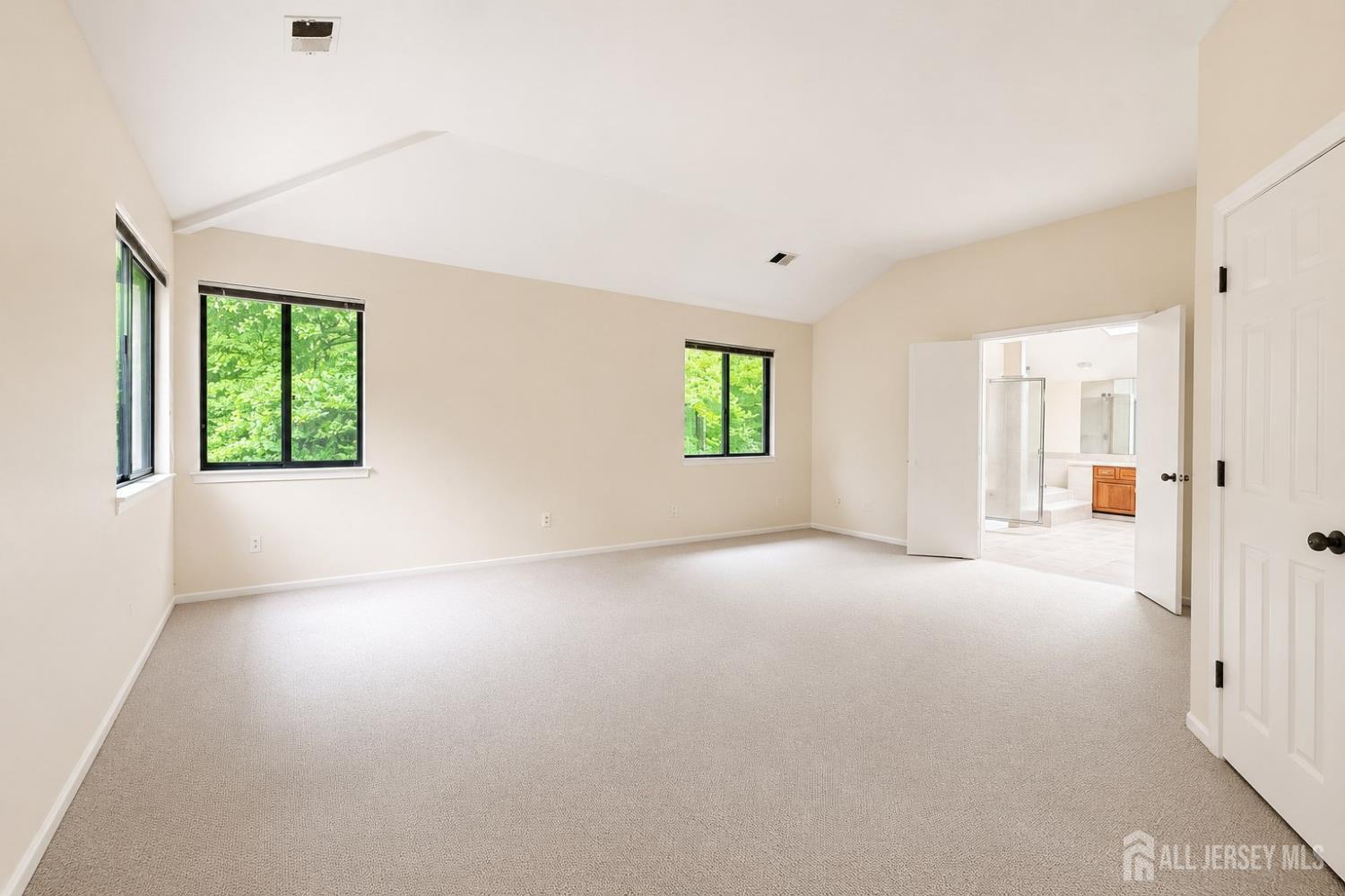 614 Sayre Drive Plainsboro NJ 08540