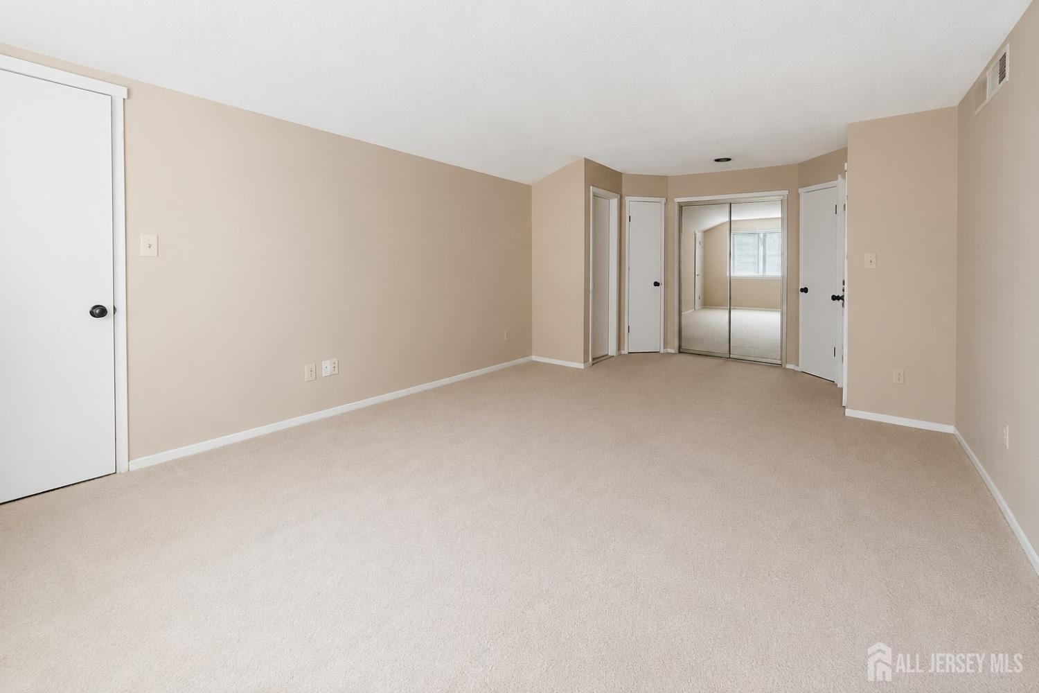614 Sayre Drive Plainsboro NJ 08540