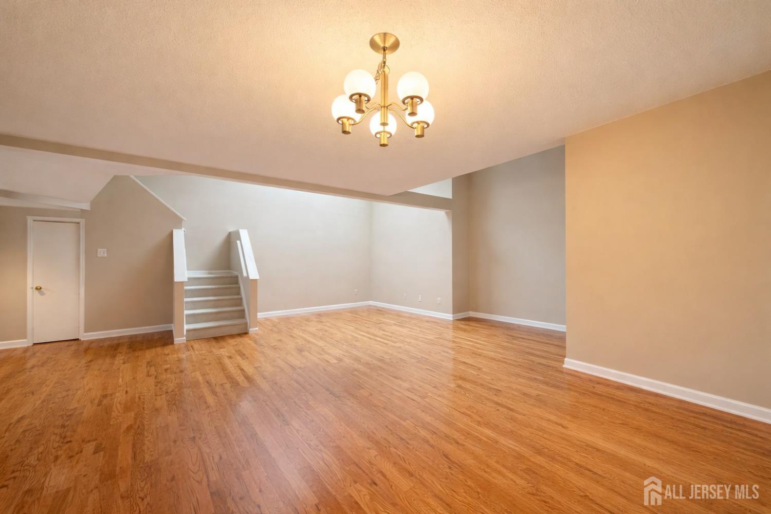 614 Sayre Drive Plainsboro NJ 08540
